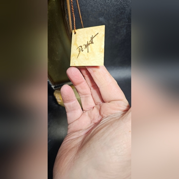 Gold and Silver‎ Decorative Piece - Picture 6 of 12